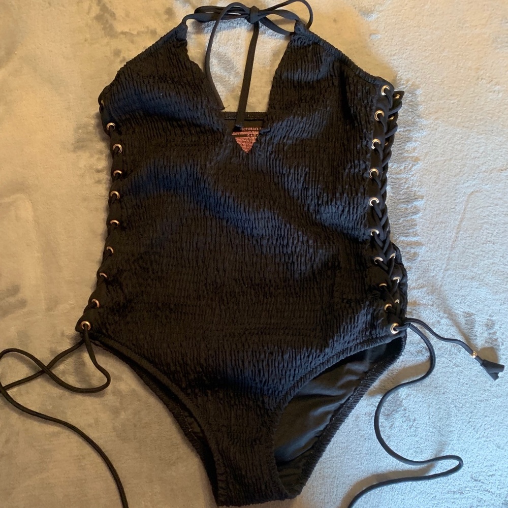 RARE Victoria's Secret Swim Black One Piece Side Tie Lace Up Smocked - Picture 4 of 16